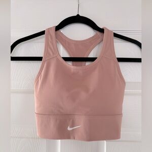 Nike Swoosh Rose Whisper Medium-Support Sports Bra